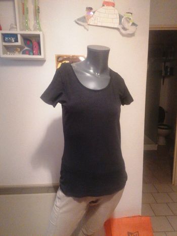 T-shirt taille 38