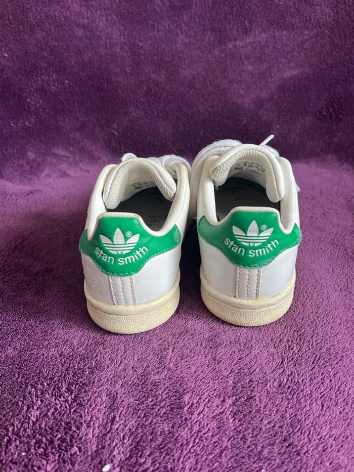Stan Smith verte pointure 29 - photo numéro 2