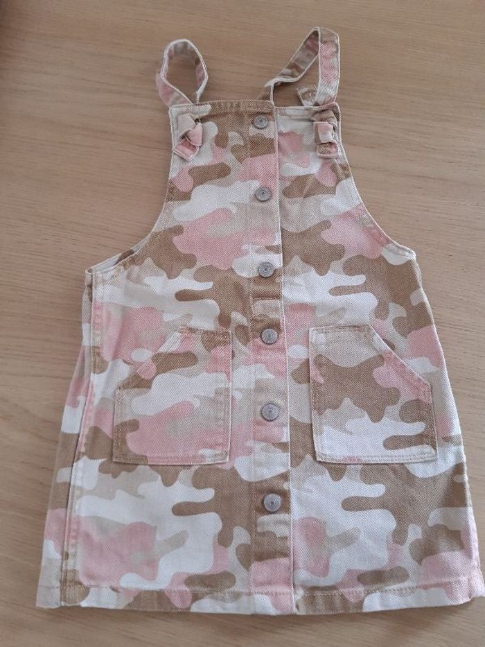 robe salopette