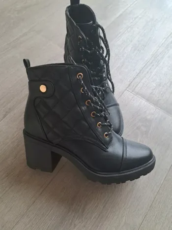 Bottines noires