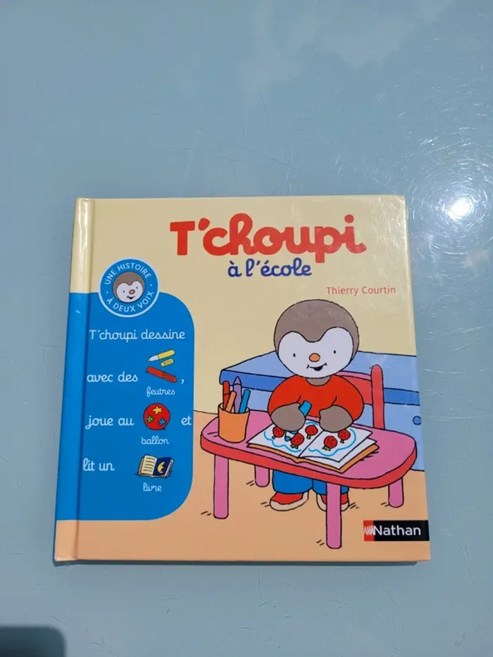T’choupi : Histoire à 2 voix, tome 11 🎒 T'choupi à l'école 🚸 - photo numéro 2