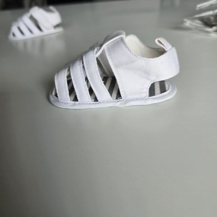 Sandales bébé - kimbaloo- 0/6mois - photo numéro 2