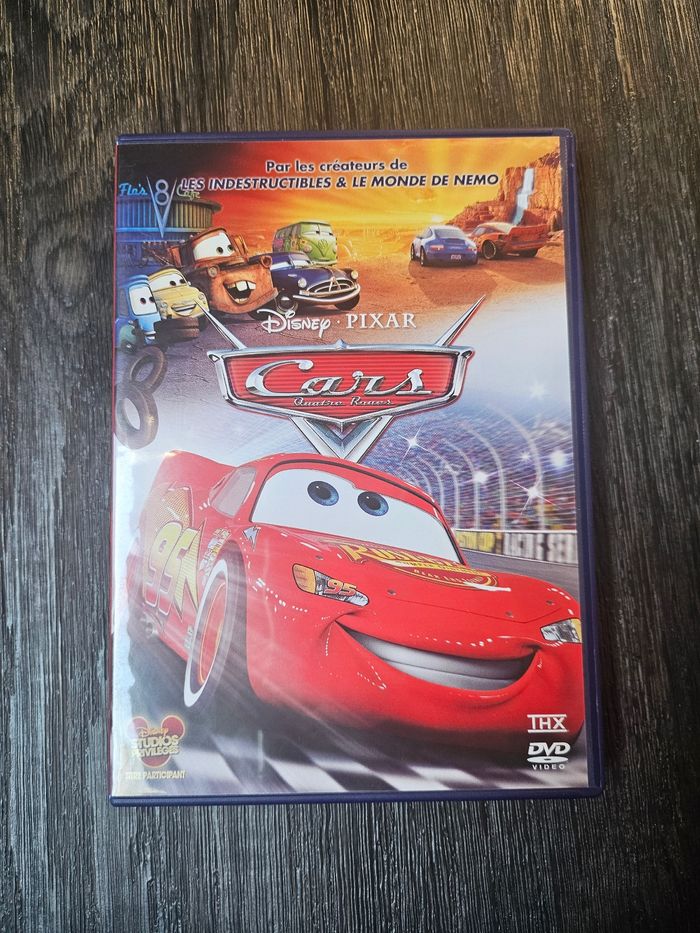 DVD cars disney