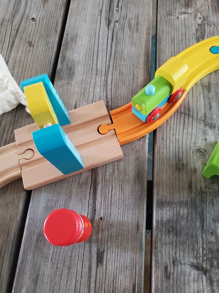 Set rails train en bois - photo numéro 4