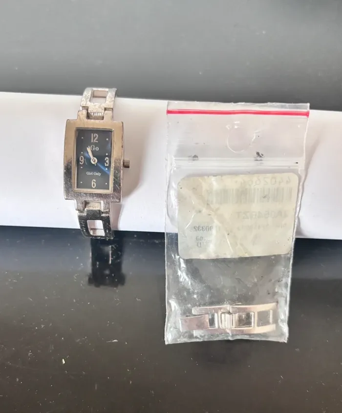 🌺montre bracelet argenté très chic