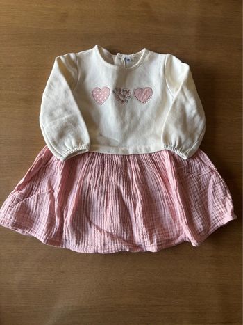 Robe beige et rose