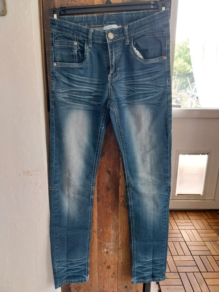 Jean slim style used