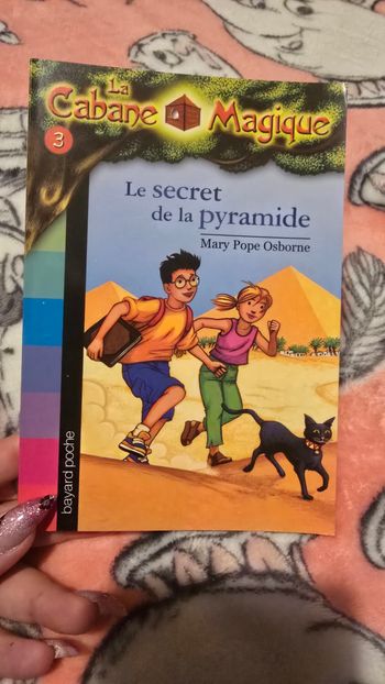 La cabane magique le secret de la pyramide 