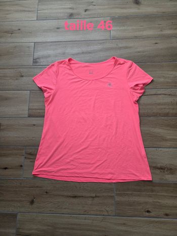 T-shirt de sport taille 46 domyos