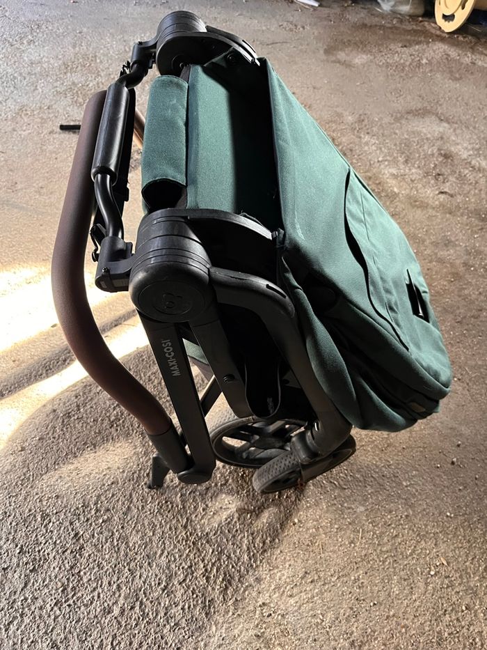 Poussette leona2 - maxi cosi