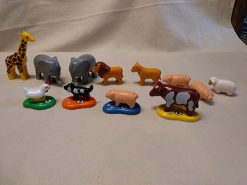 12 animaux Playmobil 1er âge 