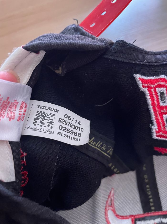 Casquette vintage NBA chigaco bull pure laine - photo numéro 7