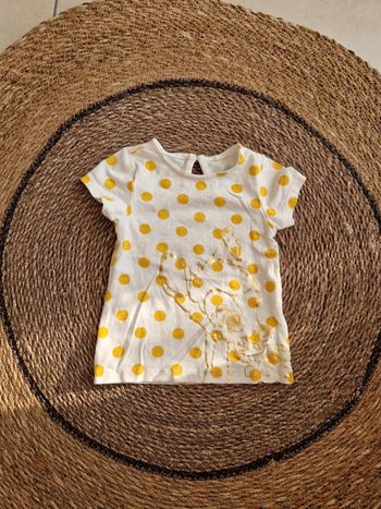 Joli tee-shirt Disney bambi taille 9 mois
