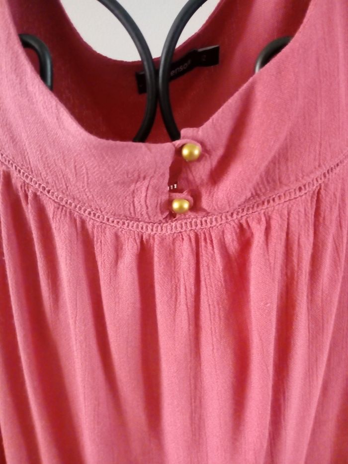 Blouse fluide sans manches - photo numéro 2