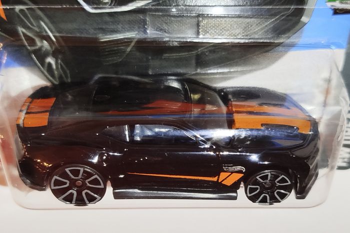 Hot Wheels '18 Camaro SS - photo numéro 7