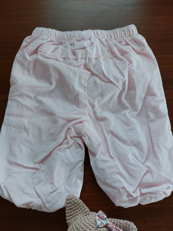 Lot de deux pantalons Obaïbi et H&M taille 1 mois - photo numéro 5