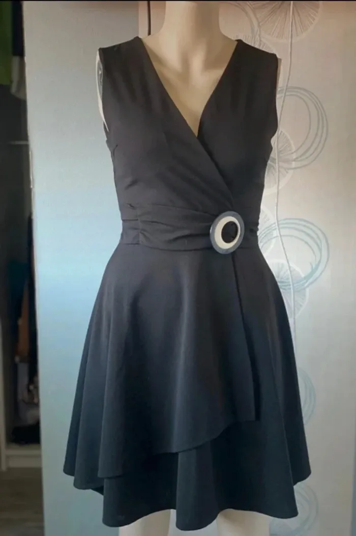 Robe noire Jade&Me taille M