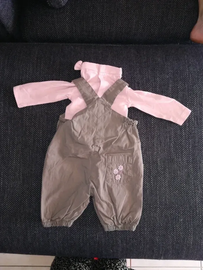 Magnifique ensemble salopette et col roulé, bébé fille, 3mois. - photo numéro 5