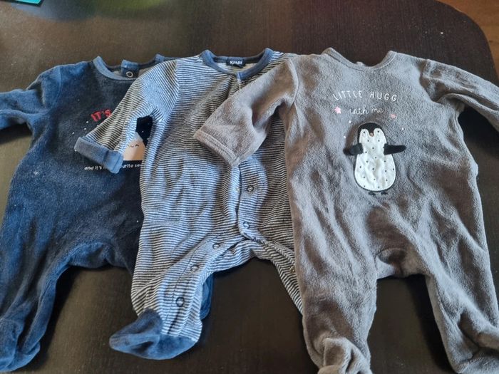Lot 3 pyjamas velours
