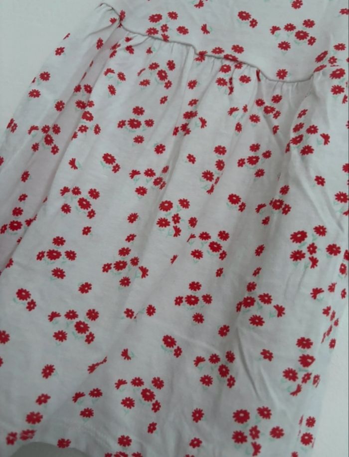 Robe blanche 9 mois - photo numéro 2