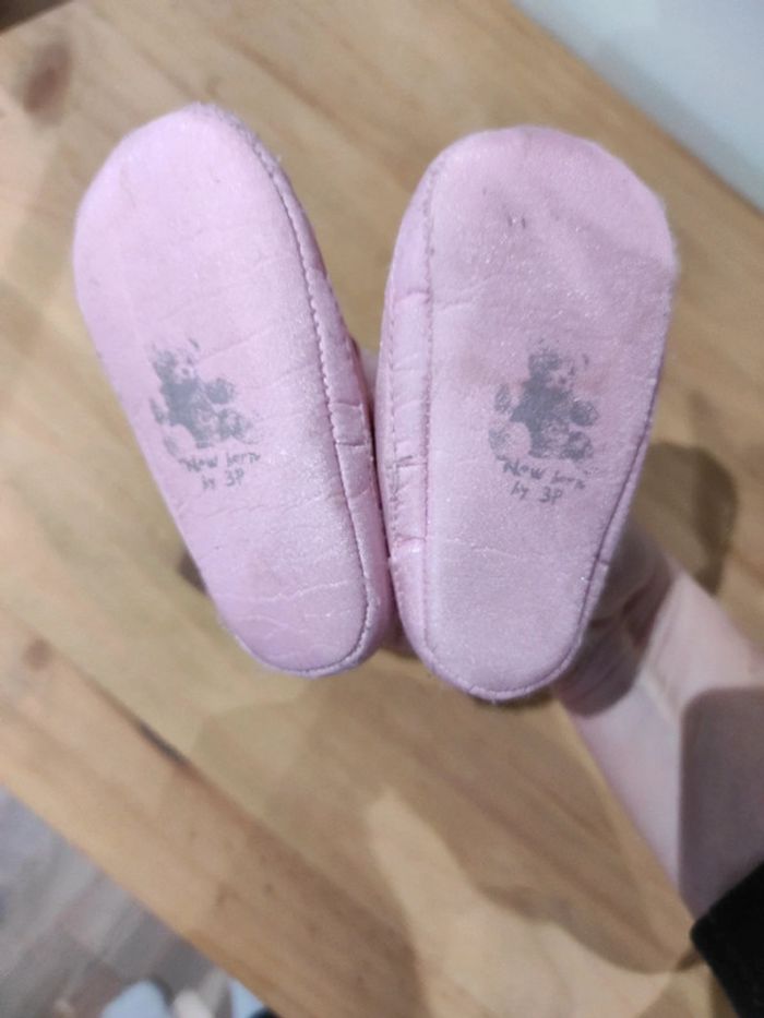 Chaussons bébé scratch rose - photo numéro 3