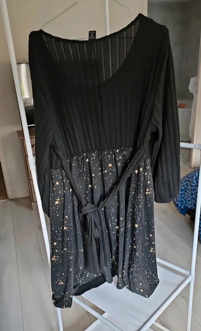 Robe 👗 - photo numéro 3