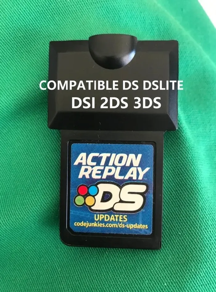 Action Replay Nintendo ds 2ds et 3ds ( pokemon zelda dragon quest mario etc)