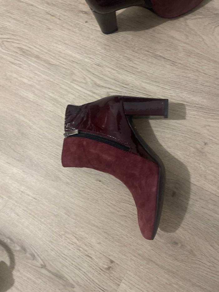 Bottines cuir avec Velours couleur bordeaux - photo numéro 2