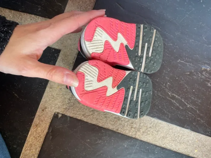 Chaussure air max taille 19,5 - photo numéro 3