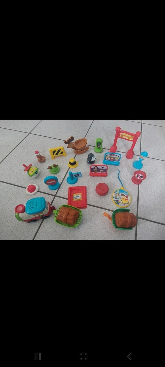 Accessoires du calendrier de l'avent tut tut bolides