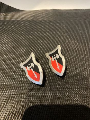 Playmobil lot 2 boucliers chevalier motif hallebarde hache moyen âge pièces détachées