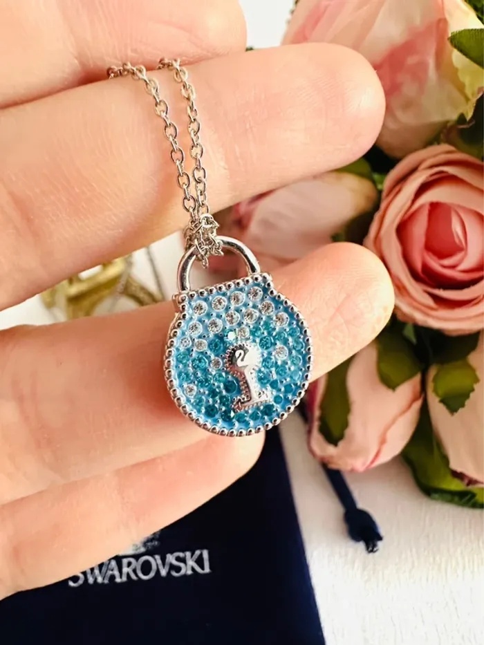 Collier Swarovski x Le Palais Interdit - édition limitée - photo numéro 3