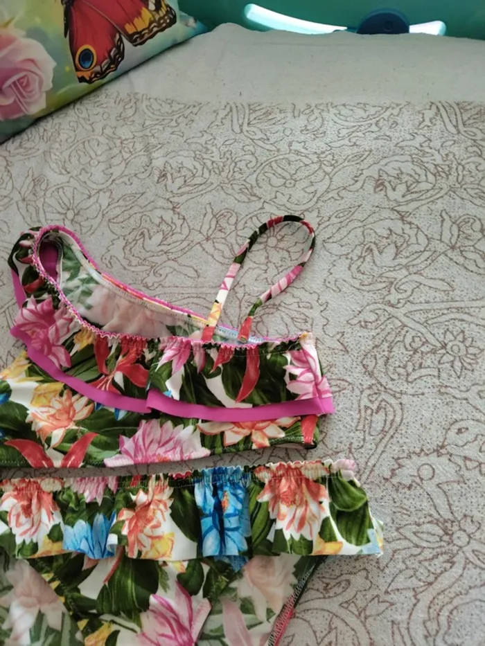 Maillot de bain 2 pièces 10 ans - photo numéro 3