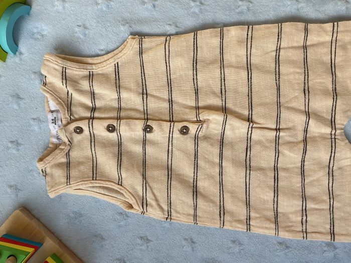 combinaison salopette débardeur beige rayé noir 3/6 mois zara - photo numéro 5