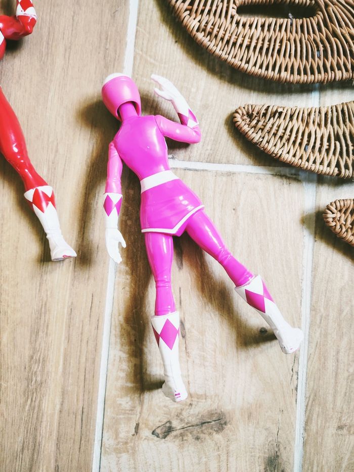 🙅 Power rangers mighty morphin lot figurines du ranger rouge et rose Hasbro - photo numéro 3