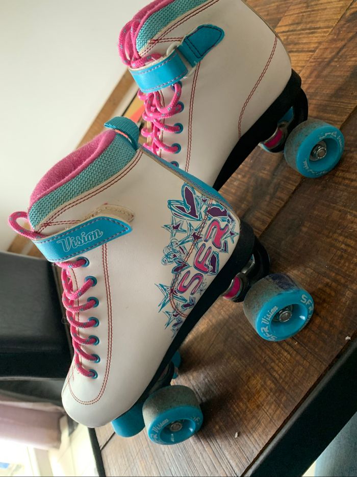 Patin à roulettes - photo numéro 3