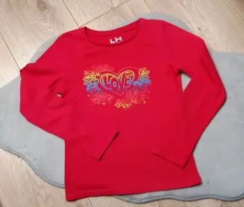 Tee-shirt ML "la halle" 8 ans en parfait état