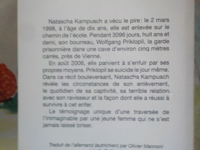 3096 JOURS par Natasha KAMPUSCH Ed. de Noyelles - photo numéro 2