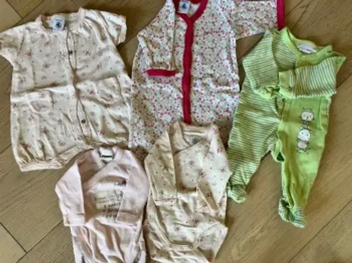 Lot naissance / 1 mois et 3 mois bébé fille été Petit Bateau - photo numéro 4