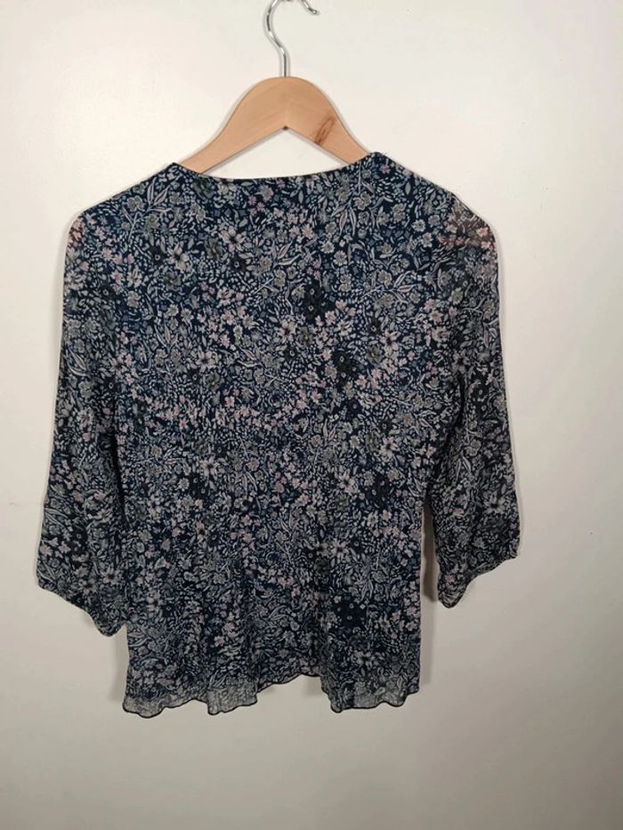 C18 blouse fleurie Armand Thierry T2 - photo numéro 2
