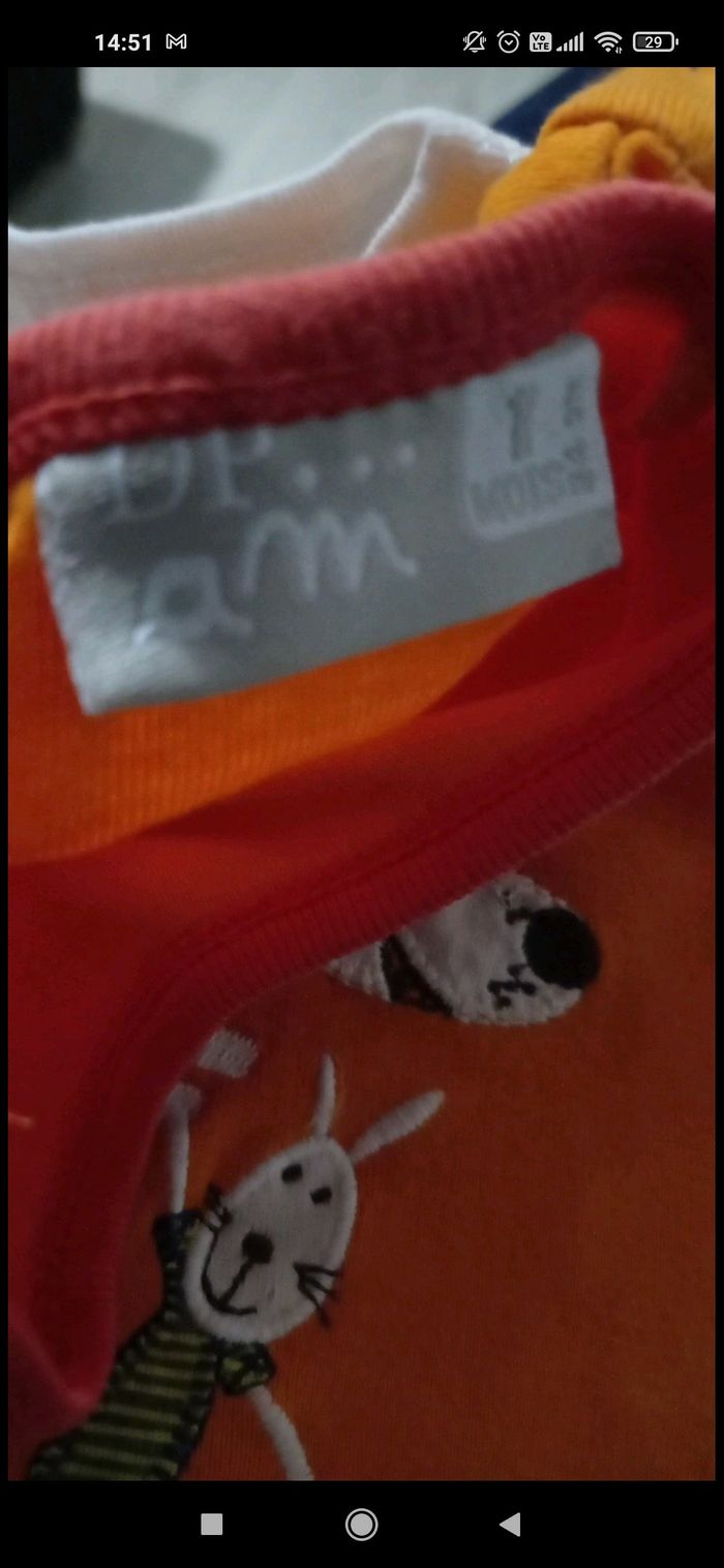 Barboteuse dpam 1 mois - photo numéro 3