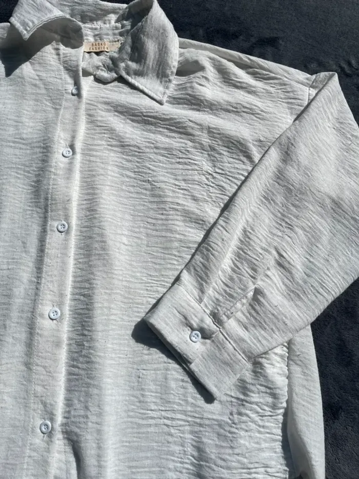 Chemise blanche légère - photo numéro 2