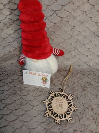 Boule de Noël en bois