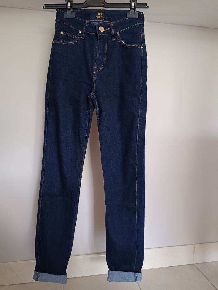 Jean