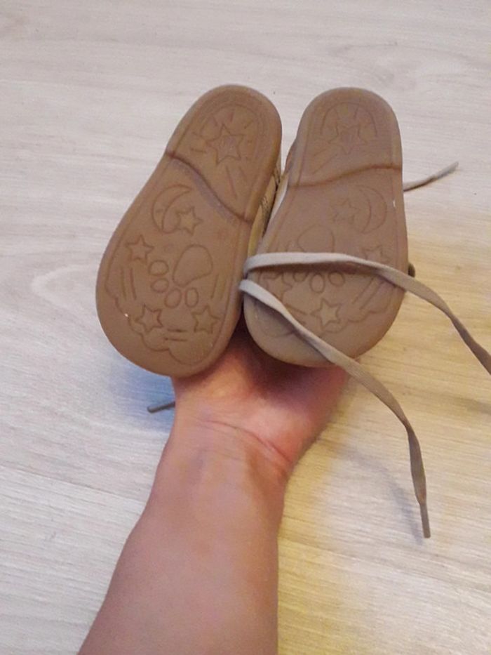 Chaussures bébé - photo numéro 4