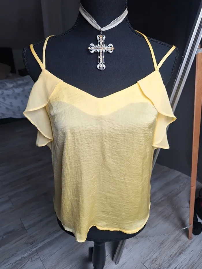 Top/débardeur jaune satin - photo numéro 3