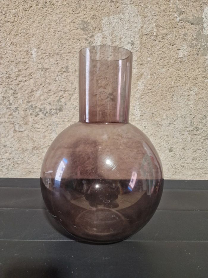 Vase noir fumée