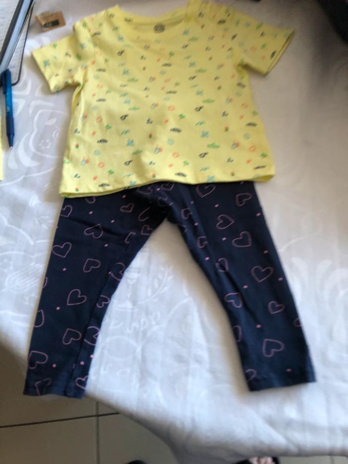 Ensemble fille 9 mois tee shirt neuf