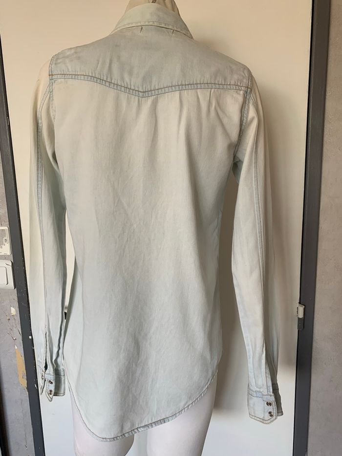 Chemise jeans blanchi - photo numéro 4