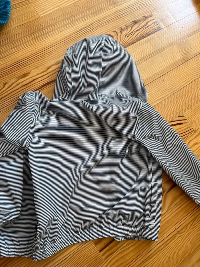 Veste pluie / k-way / imperméable marinière Petit Bateau 6 ans - photo numéro 3